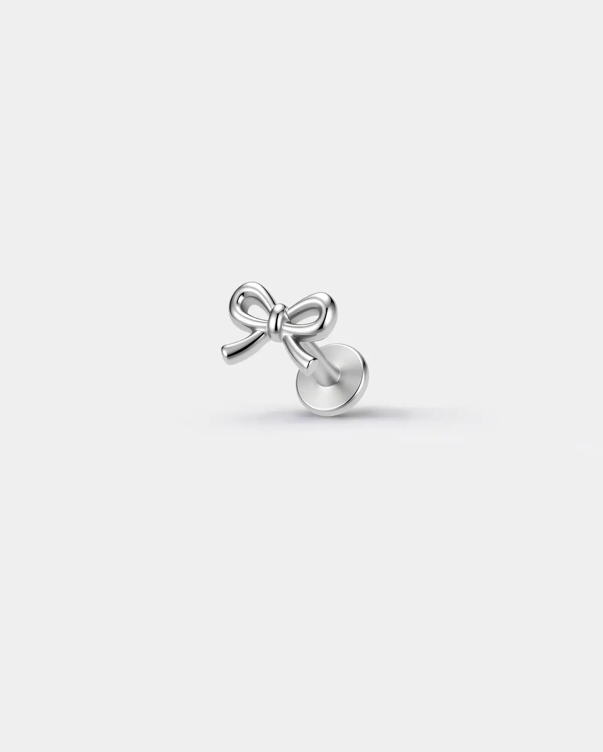 OUFER 16G Flower-Shape Stainless Steel Cartilage Piercing Stud, Hypoallergenic Skin-Friendly Safe Body Jewelry for Ear Piercings