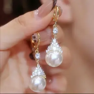 LisiZen Crown Pearl Hoop Earrings for Women, 2025 New Luxury Jewelry, Chic Elegant Small Designer Statement Design DZEH3691