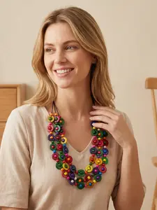 Colorful Natural Coconut Shell Necklace, Unisex Jewelry, Handmade Boho Style, Perfect Gift for All Occasions, Unique Fashion Accessory