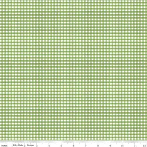 Fabric Riley Blake Basics Green 1/8" Ginghams by the Quarter Yard C440-GREEN