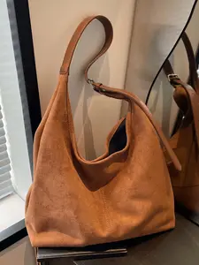 Personalized   one-shoulder crescent bag, simple classic U-shaped one-shoulder underarm bag, adjustable shoulder strap casual fashion all-match one-shoulder tote bag, Hobo Shoulder Bag, suitable for daily commuting, shopping, etc., Hobo Bags