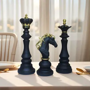 Chess Piece Ornament, 3 Counts/set Resin Decoration, Elegant Desktop Statue Decoration Ornament for Home Living Room Bedroom Dining Room, Collectible Figurines, Sculpture Desk Decor, Decorative Sculptures