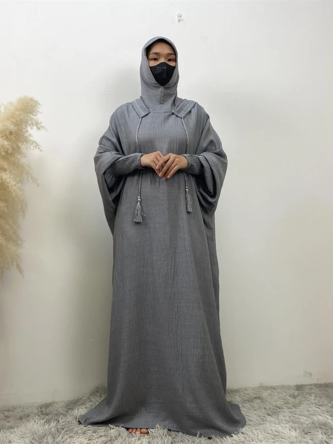 Women's Solid Color Batwing Sleeve Drawstring Hooded Abaya, Casual Shirred Cuff Long Sleeve Hooded Dress for Spring & Fall, Women's Islamic Clothing f