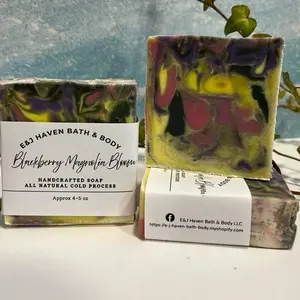E&J Haven Bath & Body Blackberry Magnolia Bloom Handmade Soap Bar Floral Fruity Scent All Natural Cold Process 4-5 oz Rich Creamy Lather