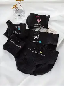 5pcs Cute Letter Print Girls' Comfortable Breathable Underwear, Printed Panties, Sweet Student Triangle Panties, Daily Wear