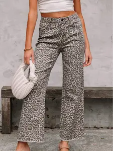 Trending Leopard Print Wide Leg Jeans 65% Cotton, High Waisted Frayed Edge Distressed Denim Pants for Women, Aesthetic Streetwear Cargo Style