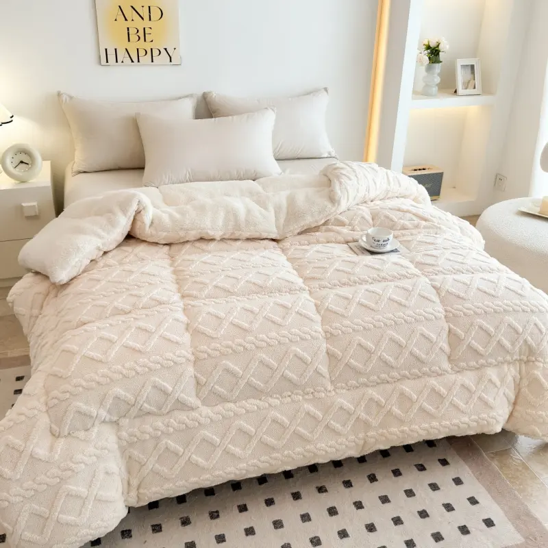 1pc Thickened Warm Splicing Quilt for Home Luxury Printed Lamb Hair Autumn and Winter Blanket Loose Polyester Quilt, Four Seasons Plus Double Bed Quilt, Quilted Polyester Quilt Core Bedding Soft and Comfortable
