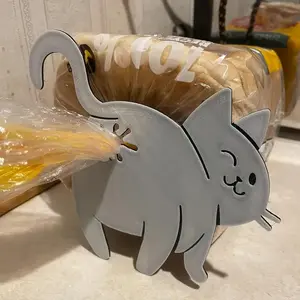 [Cat Bread Clip] Cat Butt Bread Clip - 3D Printed Humorous Kitchen Gadget Kitchen Utensils Accessories - Plastic Bag Holder for Bread & Snacks - Cute Animal Pantry Storage Accessory - Quirky Home Decor Gift, Playful Design Lightweight Accessory Pet Lovers