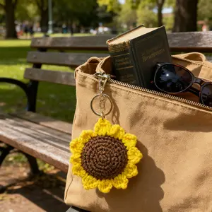 Sunflower Keychain Crochet Handmade Gift for Women, Cute Flower Purse Charm for Backpack Keys, Birthday Gift for Best Friend, Yellow Kawaii Car Accessory