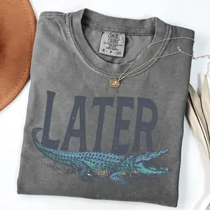 Comfort Colors Later Gator Distressed Graphic Shirt Vintage 90s, Retro Style T-Shirt, Funky Fashion Trendy Apparel Cute