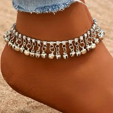 1 Pc Boho Style Rhinestone & Bell Tassel Decor Anklet, Vintage Alloy Anklet for Women & Girls, Foot Jewelry for Party and Daily Wear, Fashionable Accessory, Perfect Birthday Gift