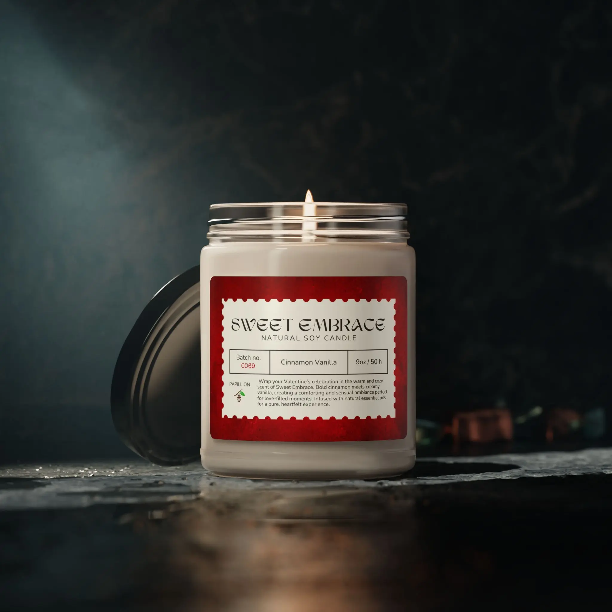 Sweet Embrace Candle - Warm Cinnamon and Vanilla Aroma for Valentines Day Romance