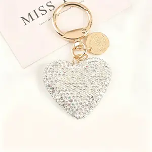 Elegant Rhinestone Heart-Shaped Keychain for Women—A refined, stylish, and sophisticated car key charm; a dazzling and chic accessory that makes an excellent gift for friends and loved ones.