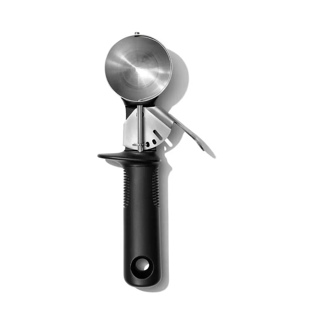 Good Grips Classic Ice Cream Scoop,Black