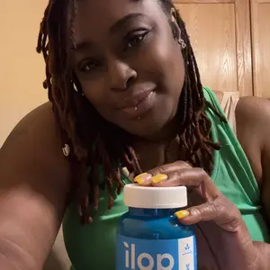 Product Review of Goli Ashwagandha & Vitamin D Gummy - Mixed Berry, KSM-66, Vegan, Plant Based, Non-GMO, Gluten-Free & Gelatin Free. America's #1 Ashwagandha Brand from B**👄