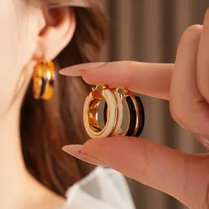 Wide Circle Earrings Real Gold Plated Acetate Round Ear Clips Women's Vintage Versatile Earrings Exaggerated Ear Jewelry Unique Design Geometric Earrings