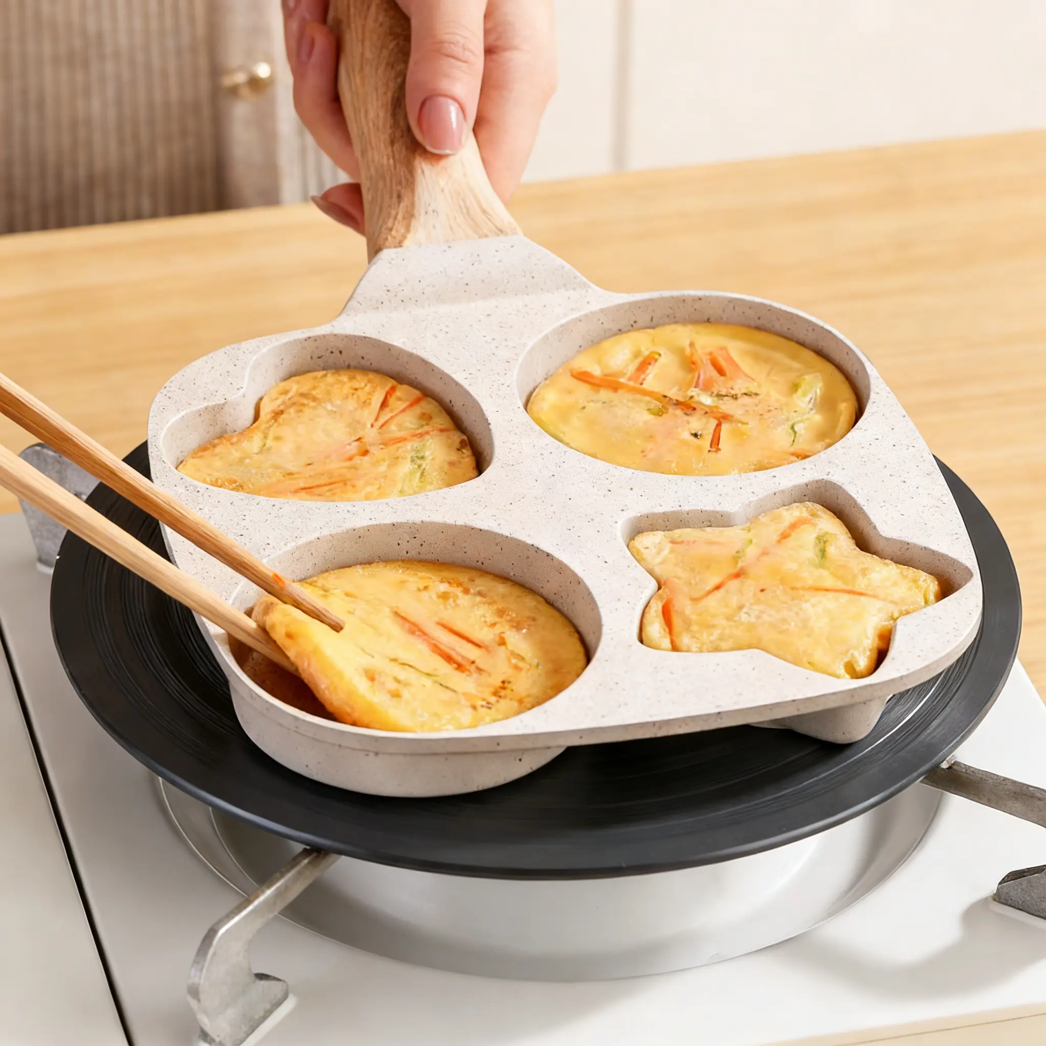 4-Cup Nonstick Egg Pan - Microwave-Safe Cookware for Eggs, Burgers, Pancakes, Home Kitchen Use, Pancake