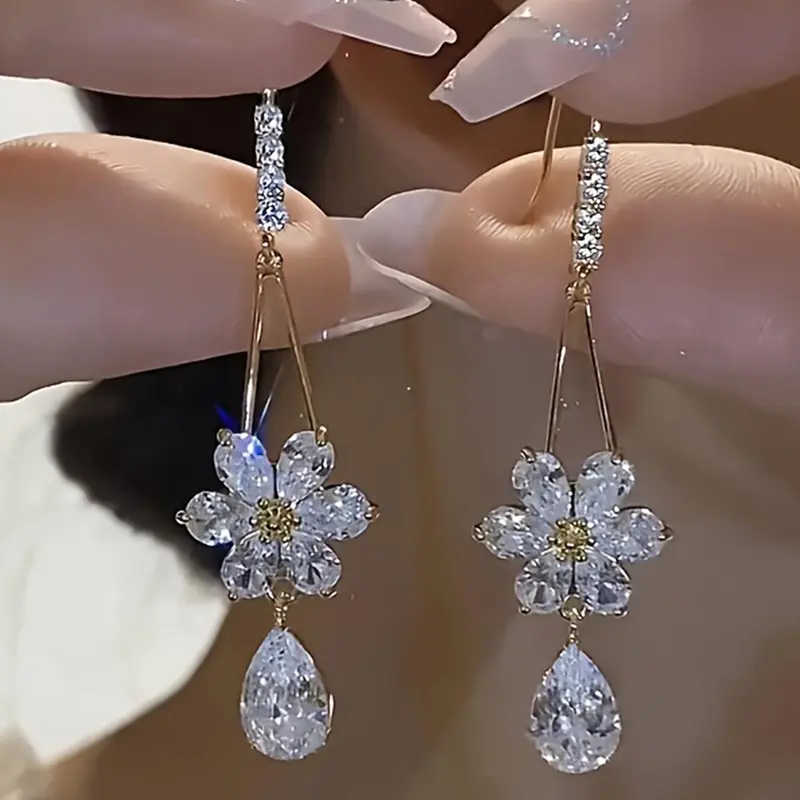 Rhinestone & Water Drop Decor Dangle Earrings, Flower Design, Statement Earrings for Women, Fashion Jewelry for Party, Daily Decor, Jewelry Gifts, All-match Jewelry for Birthday Gift, Versatile Usage, Dangling Earrings