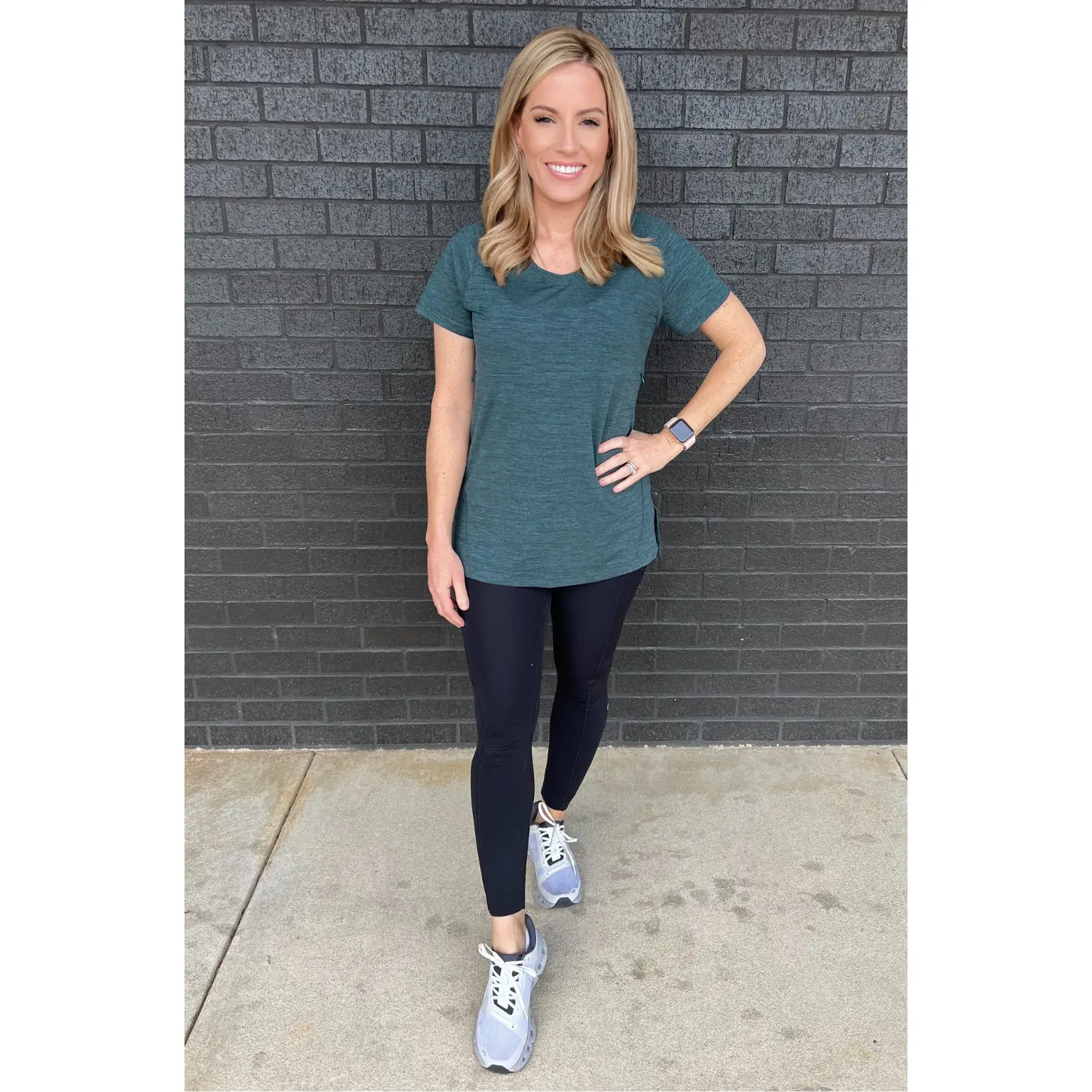 Nursing Workout T-Shirt 2.0 - Deep Sea, Short Sleeve, Comfortable Fit, Ideal for Active Lifestyle