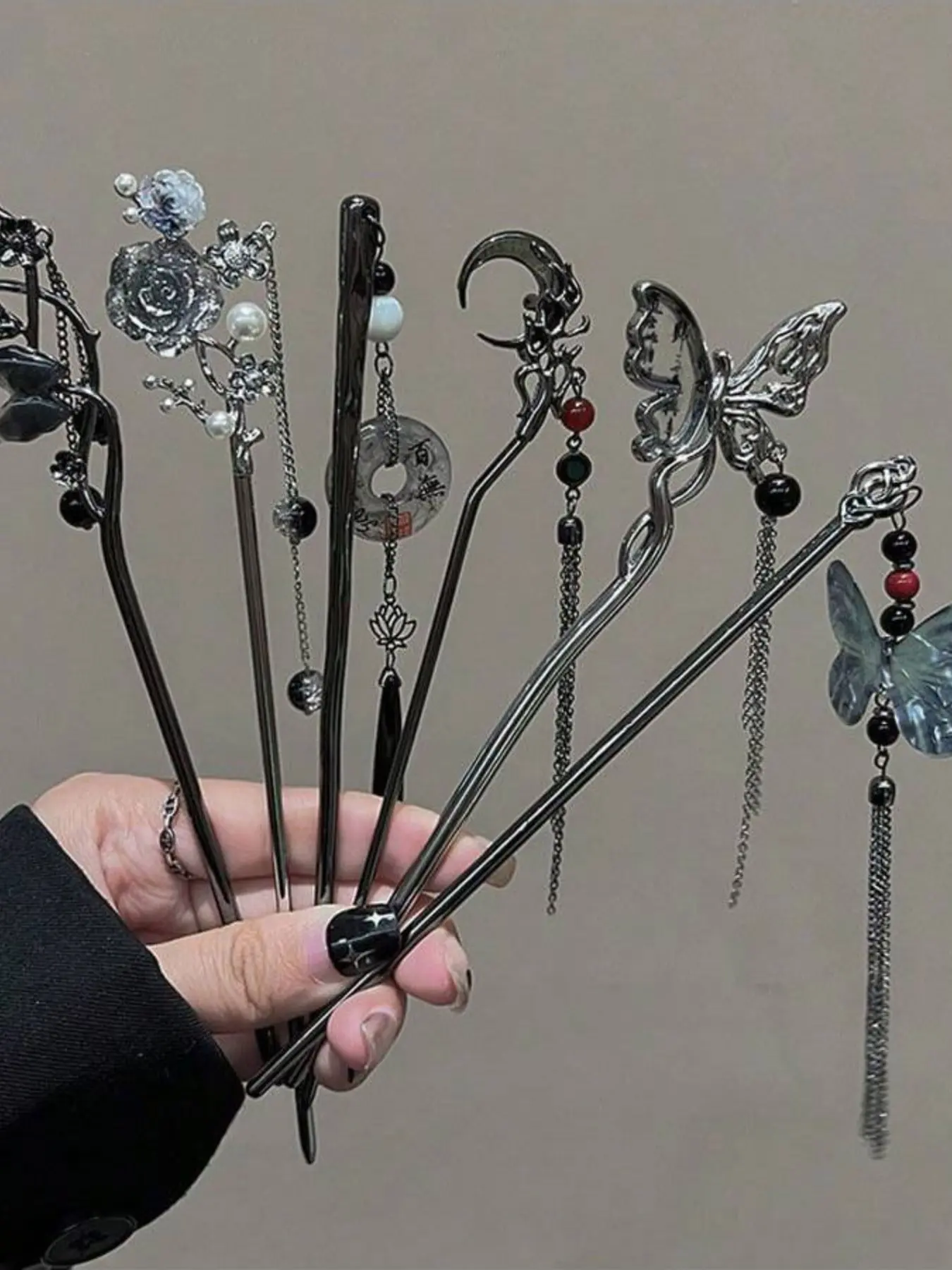 Retro Chinese Style Butterfly Tassel Hairpins Set for Hanfu, Qipao and Weddings, Floral & Metal Chopstick Pins