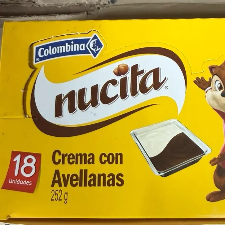 Nucita Hazelnut Chocolate Cream Cups | 18 Count Box | Colombian Candy by Colombina