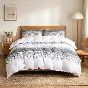 Vintage Pattern Duvet Cover 3-Piece Set, Includes 1 Duvet Cover and 2 Pillowcases (Without Insert), Complements Modern Bedroom Decor, Lightweight and Comfortable.