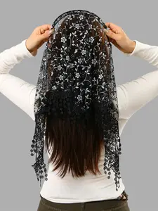 Women's Fashion Solid Color Floral Lace Triangle Bandana, Lightweight Hollow Sun Protection Headscarf, Easy Wrap Hijab, Casual All-Season Accessory, Versatile Headscarf