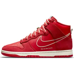 Nike Dunk High SE 'First Use Pack - University Red'
