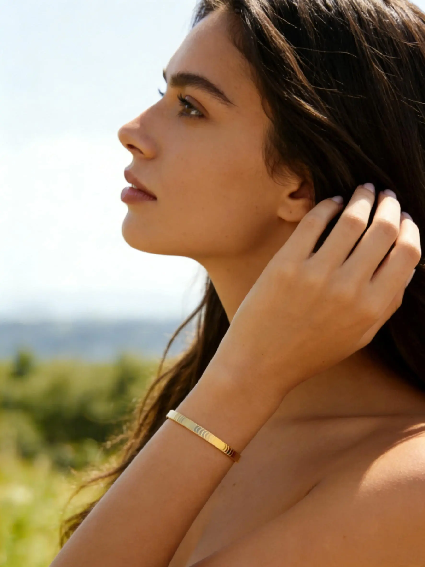 YM Classic Circle Bangle Bracelet in 18K Gold Plating with Precision Dot and Stripe Engraving Anti-Oxidation Coating for Lasting Shine Minimalist Aesthetics