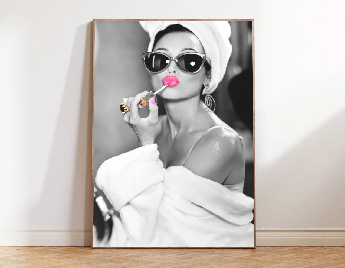 Audrey Hepburn Poster Decor Artwork Decor Artwork Ornaments Decoration Ornaments Decoration Wall Print Artistic Room