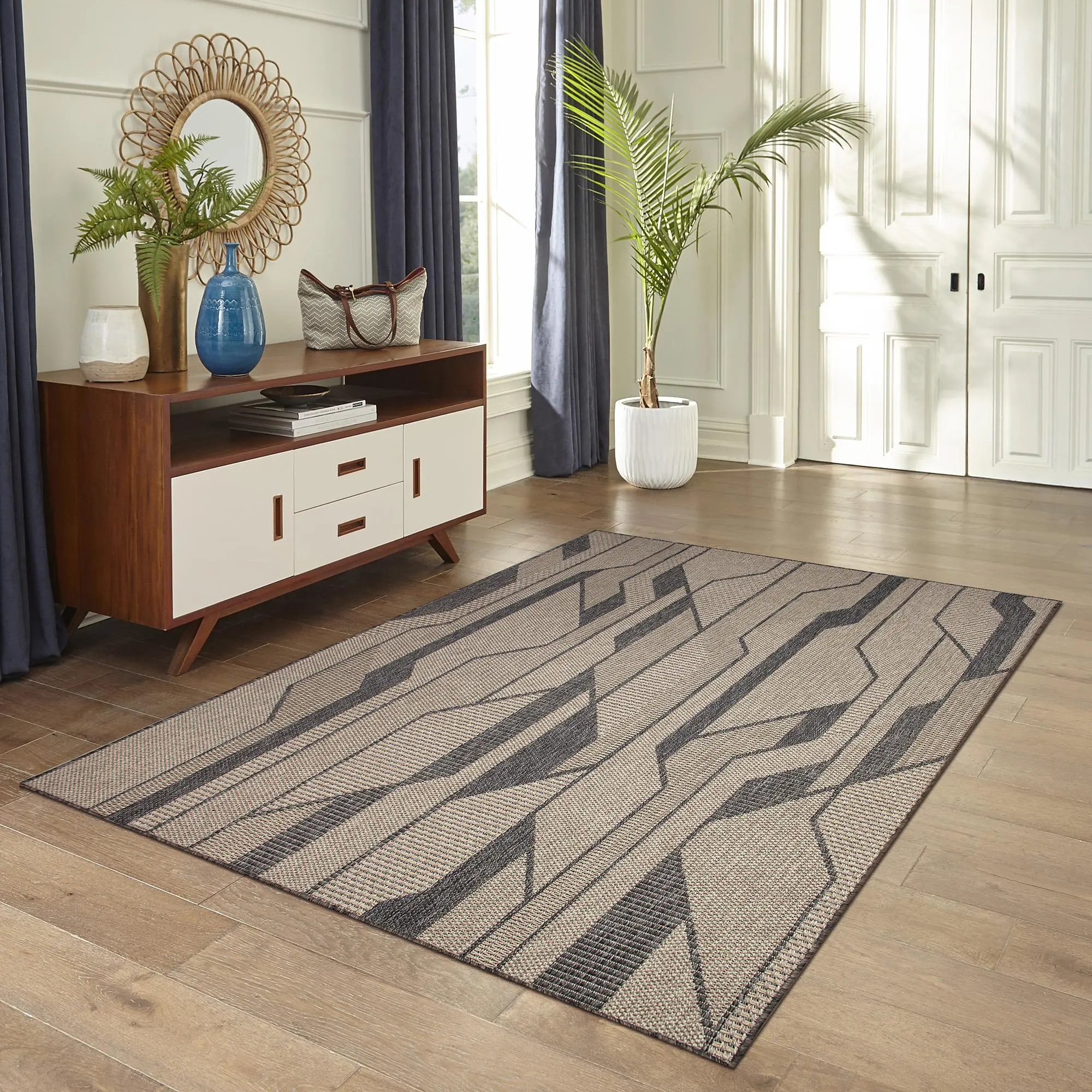 Lush Decor Vienna Power Loomed Polypropylene Indoor/Outdoor Area Rug - 0.125" Low Profile, UV Protection, Water Resistant, Easy Care, Oversized Geometric Print, for Contemporary Home Bathroom & Foyer Decor