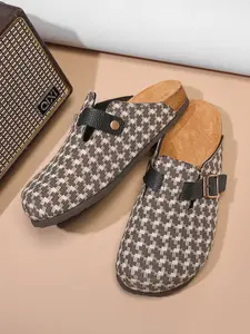 Old Money Style Slip-On Sandals, Bohemian Design Unisex Footwear, Comfortable Daily Walking Shoes, All-Season Casual Fashion, Textured Design Clogs
