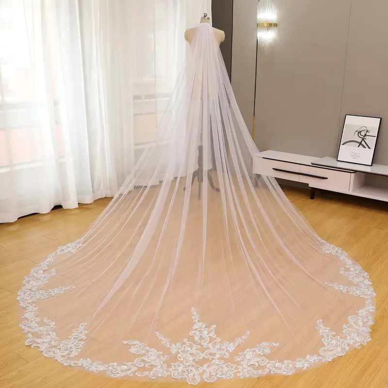 Minimalist shiny beaded wedding veil, Sparkling sequined bridal veil, Vintage cathedral veil, Single tier ivory bridal veil