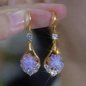LisiZen Autumn Winter New Purple Snowflake Earrings, Fashion Light Luxury Elegant Versatile Jewelry DZEH4706