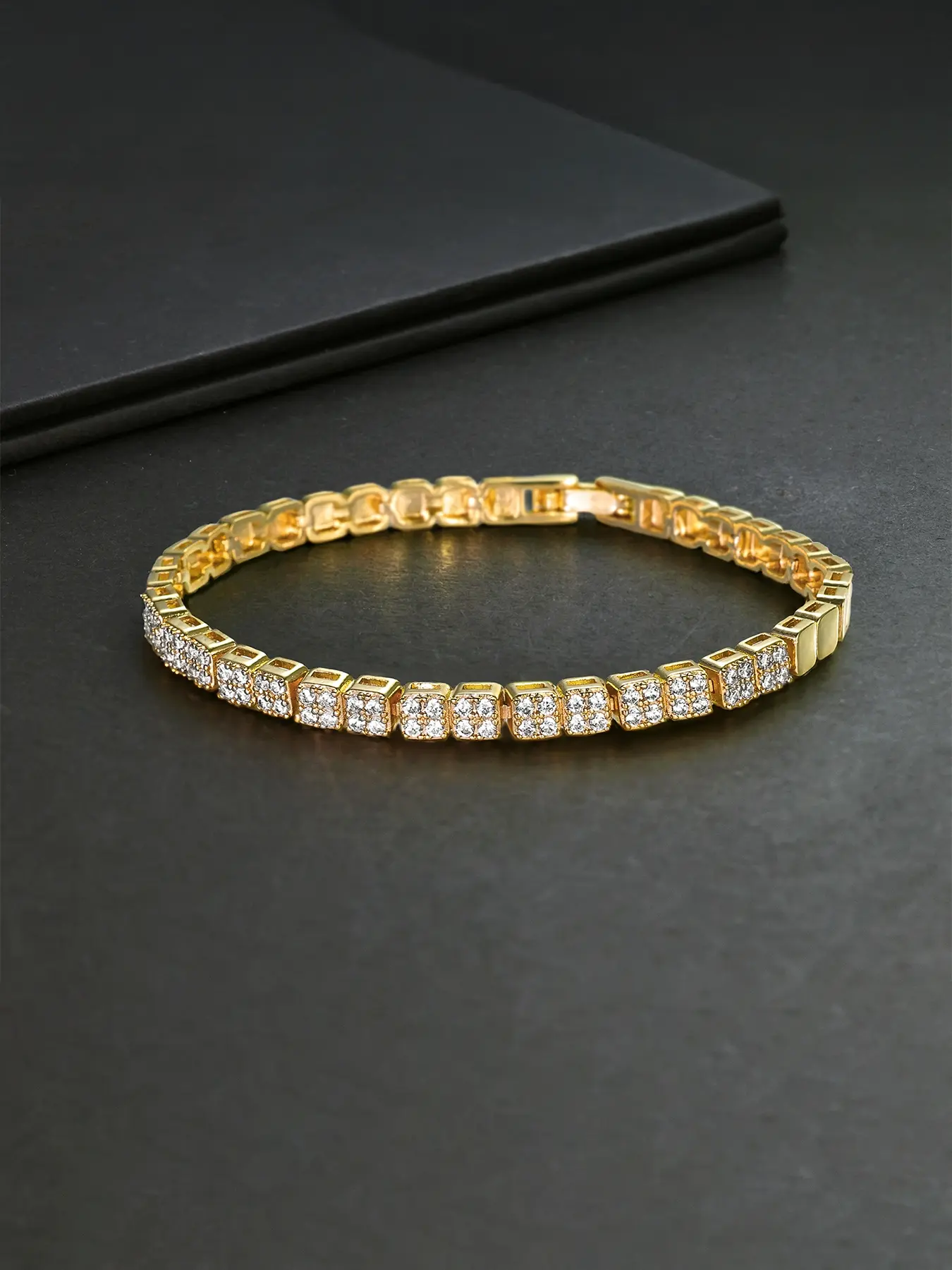 1PC ICED CHICS square hip-hop Zircon bracelet, Exquisite Bangle, made of copper-inlaid zircon material, suitable for daily wear, suitable for both men and women, Elegant Minimalist Bangle, Jewelry Bracelet