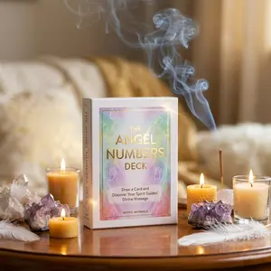 The Angel Numbers Oracle Deck: Draw a Card and Discover Your Spirit Guides' Divine Message