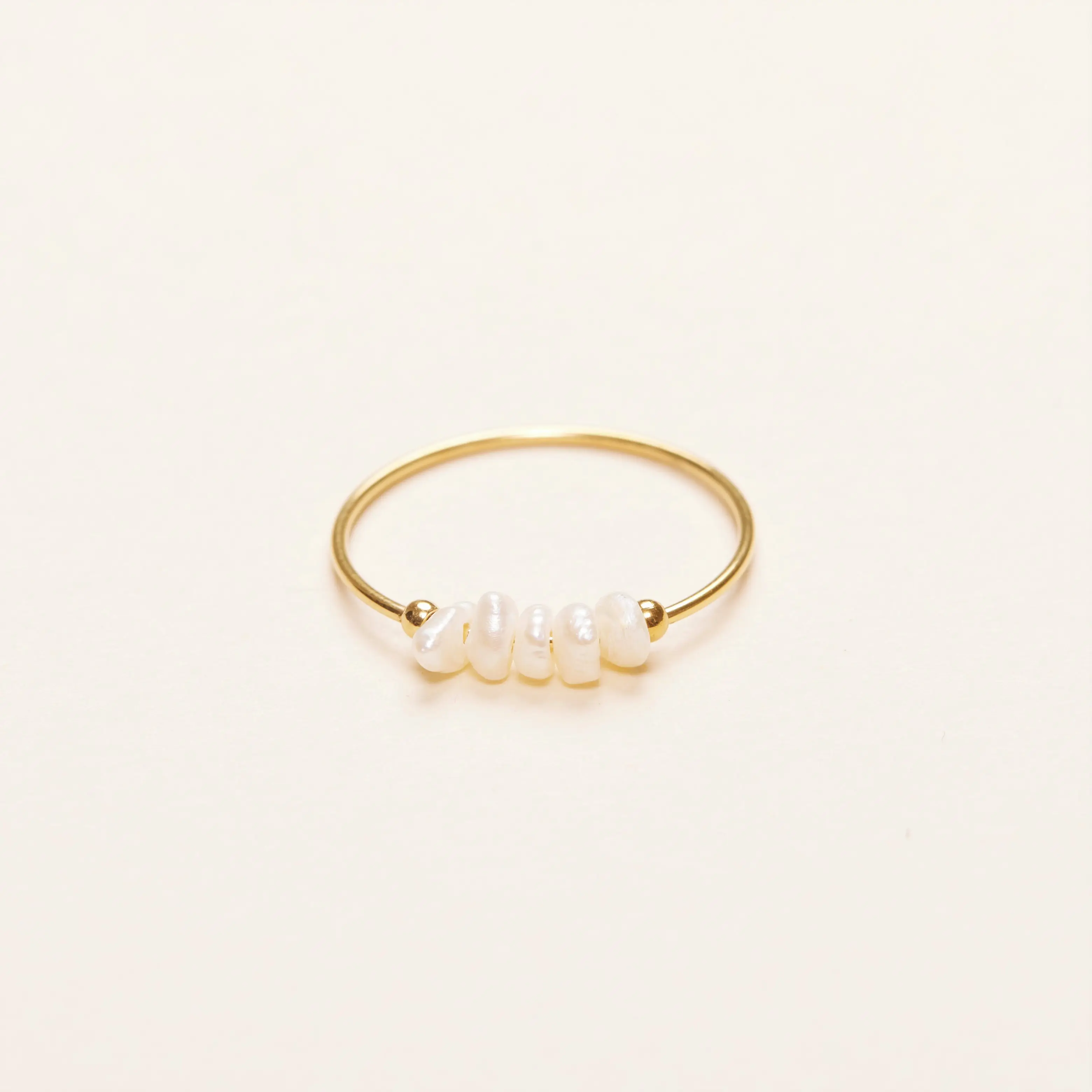 Mini Freshwater Band Ring