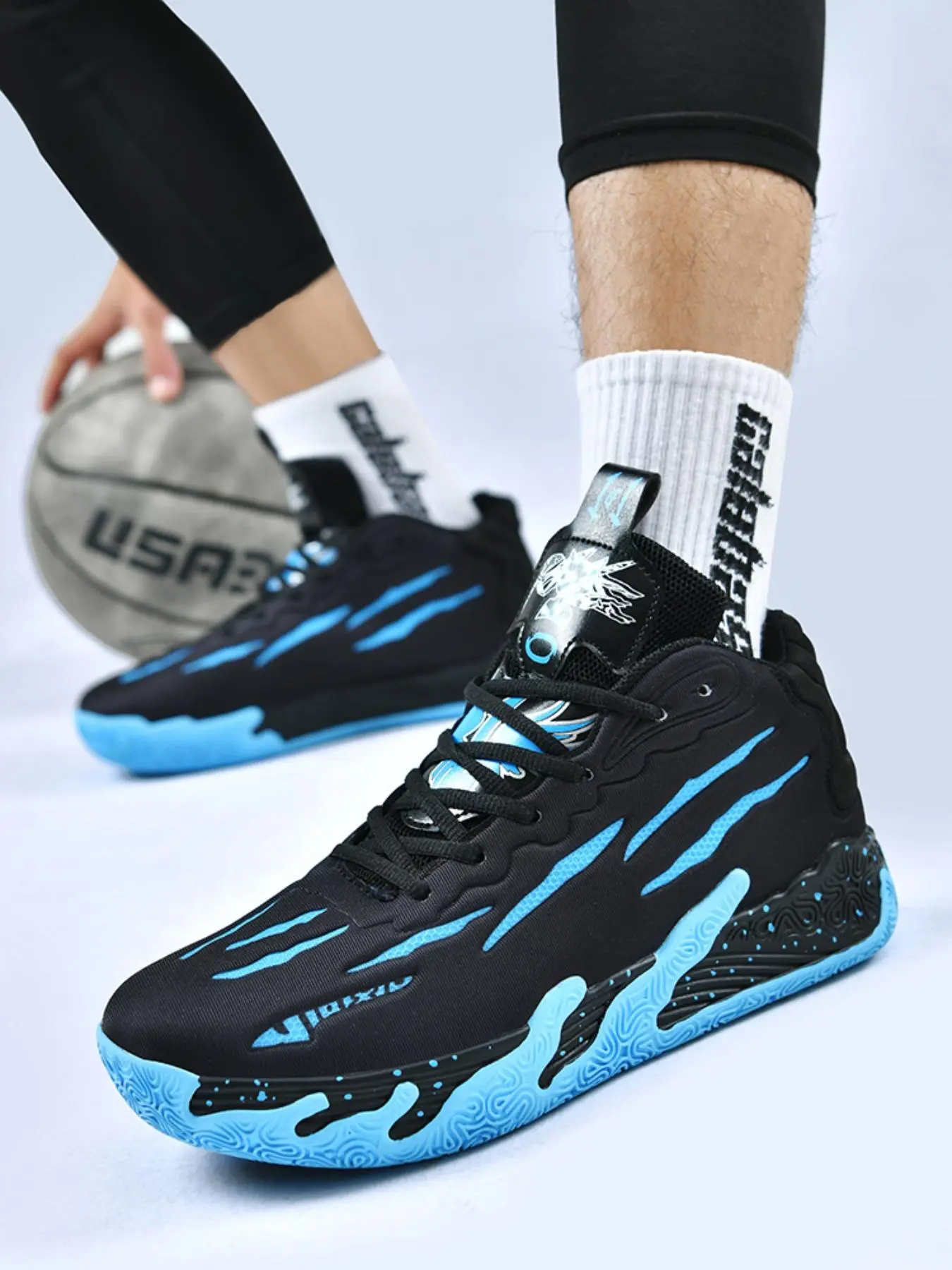 Men's Fashionable Patchwork Print Basketball Shoes, Stylish Basketball Shoes, Casual Comfortable Breathable Sports Shoes, Basketball Shoes for Men, Trainer Shoes, Athletic Shoes, Sneakers, Graphic Print Sneakers