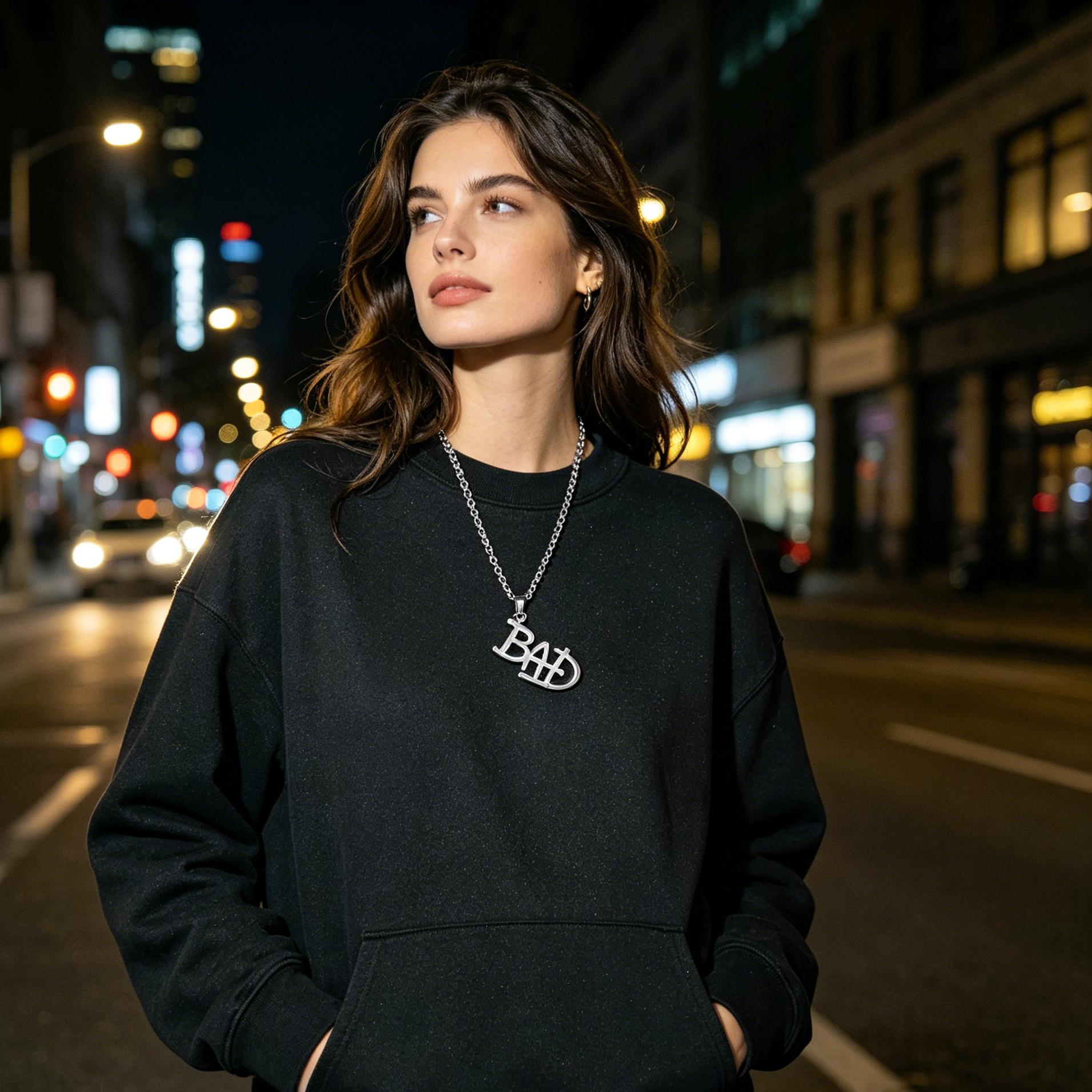 Necklace MJ BAD LOGO Pendant Silver Tone Chain Accessory for Fans Iconic Pendant Tribute to King of Pop