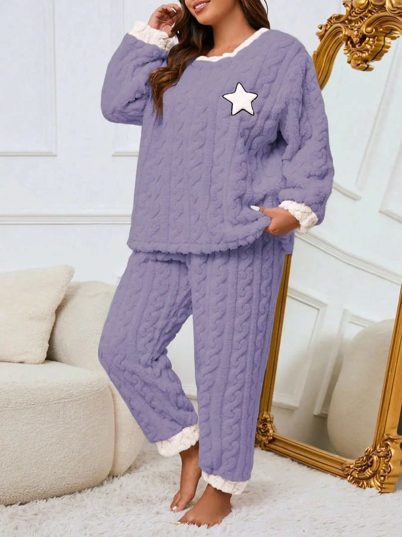 Plus Size Round Neck Star Embroidery Long Pajama Set, Fleece Lined Thick Warm Homewear, Outer Wear Fashion Sleepwear for Women