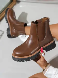 Minimalist Chelsea Boots for Men and Women, Pull On Boots, Comfortable Stylish Everyday Footwear, Versatile Elegant Boots for All Seasons