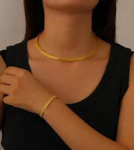 VENOCO 2PCS 14k Gold-plated Chunky Mesh Chain Necklace Bracelet for Women men Jewelry Sets Perfect for Daily Wear and Holiday Gifts Ideal Couple Jewelry