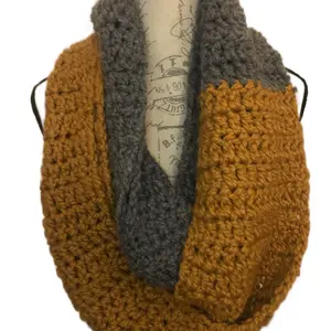 Infinity Scarf for Women - Soft and Warm Material