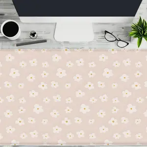 Cute Daisy Pattern Mouse Pad, Rectangle Gaming Mouse Pad, Office Desk Keyboard Mouse Pad, Non-Slip Rubber Base Stitched Edge Desk Pad, Office Desk Accessories