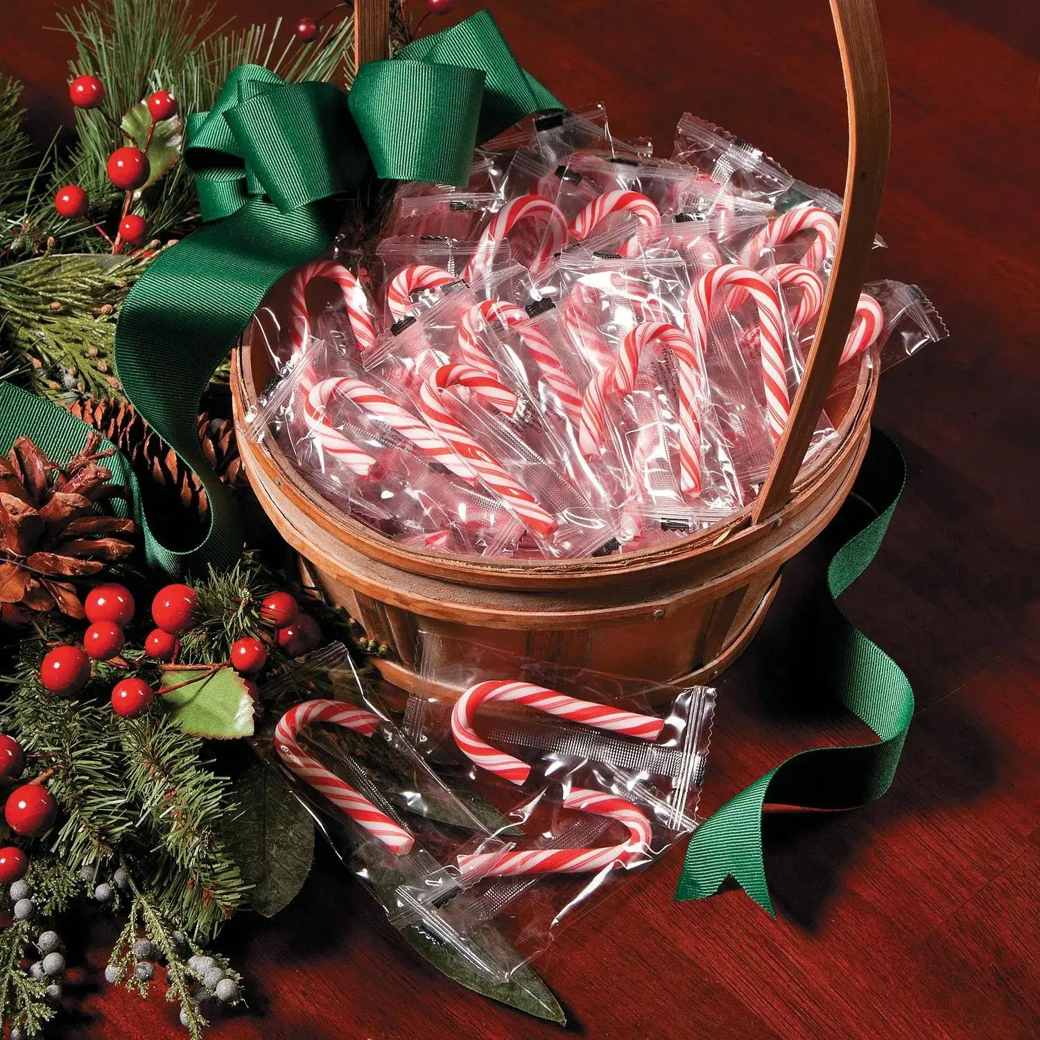 1 lb 4 oz Sweet Peppermint Flavor Mini Classic Candy Canes Snack - 2" Size, 100 Pcs, Individually Wrapped