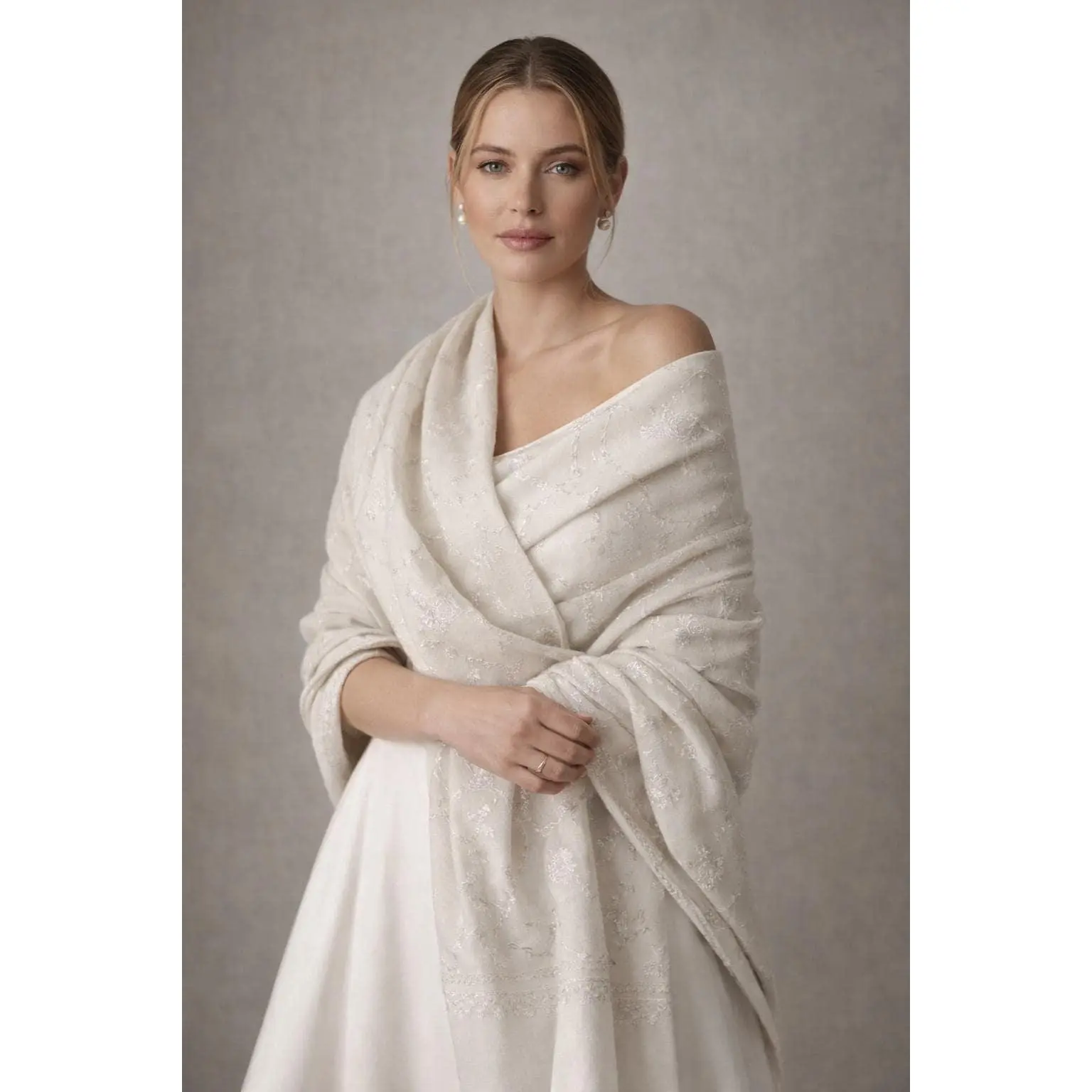 Authentic 100 % Pashmina Wedding Shawl, Soft Ivory, Sozni Hand Embroidery, Handwoven Kashmiri Artisan Scarf, Luxury Wrap, Gift for Her
