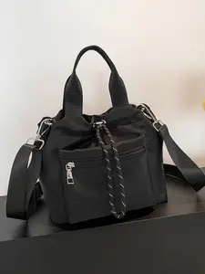 Drawstring handbag, contrasting color zipper shoulder messenger bag, portable street style, Fashionable Bags, versatile for daily travel, multiple colors available, suitable for students, shopping, outdoor leisure, etc.