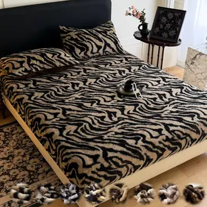 Luxury Faux Rabbit Fur Fitted Sheet – Leopard/Tiger/Butterfly Print, Soft Warm Solid Color Bedding, High-Quality Set with 1 Fitted Sheet or 2 Pillowcases, All-Season Use, Perfect for Bedroom, Dorm, Sofa Décor, Ideal Christmas Gift