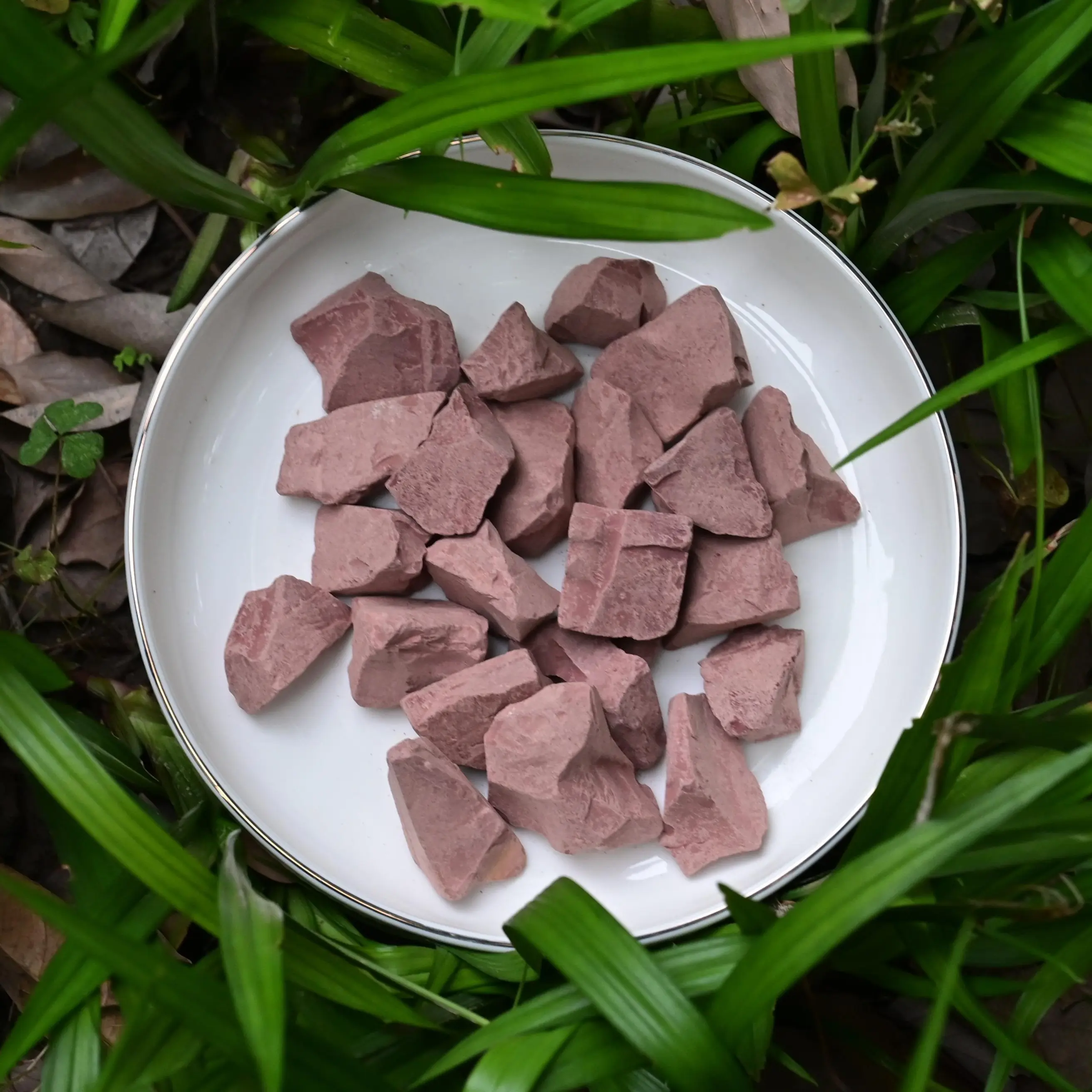 Pure Pink Kaolin: Natural Edible Clay Blocks with a Gentle, Slightly Sticky Texture, 7 oz (200g)