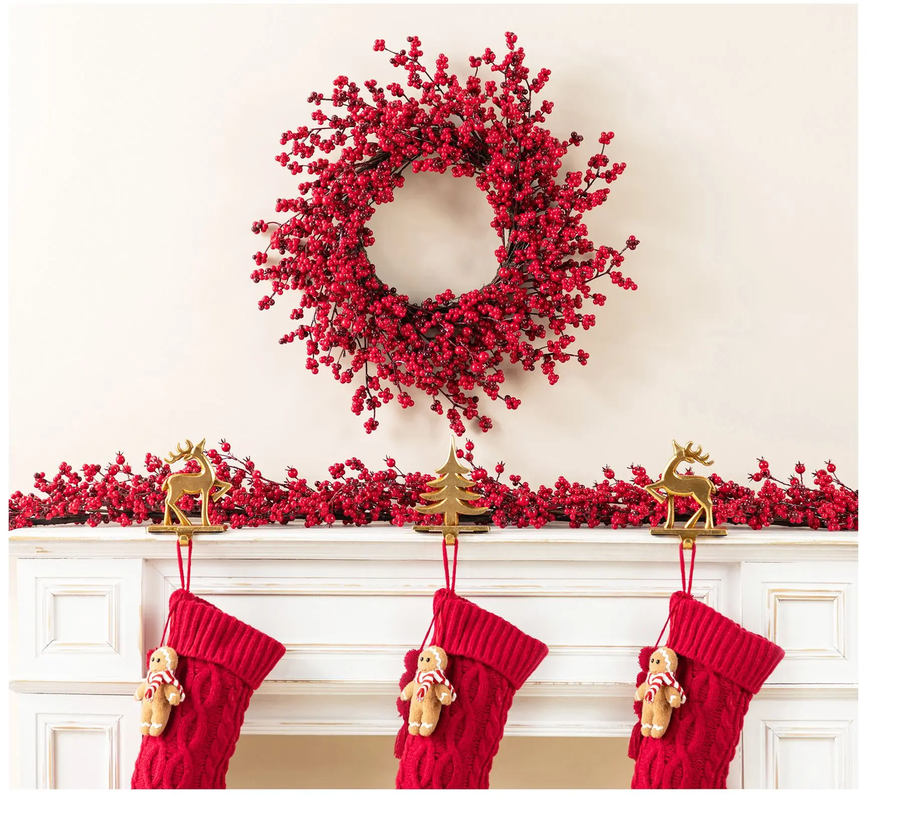 Glitzhome 25"D Christmas Red Berries Wreath